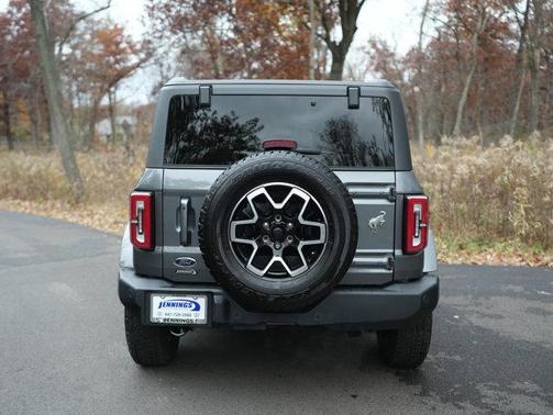 2024 Ford Bronco Outer Banks