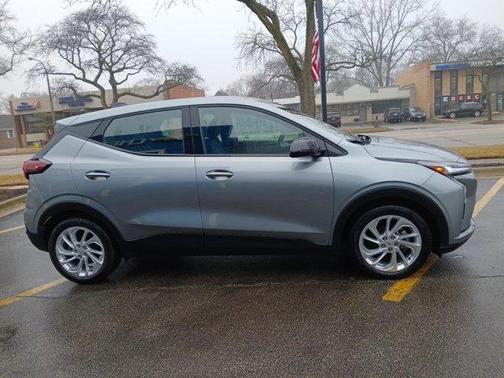 Sterling Gray Metallic 2027 Chevrolet Bolt LT