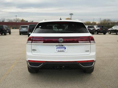 2026 Volkswagen Atlas Cross Sport 2.0T SE