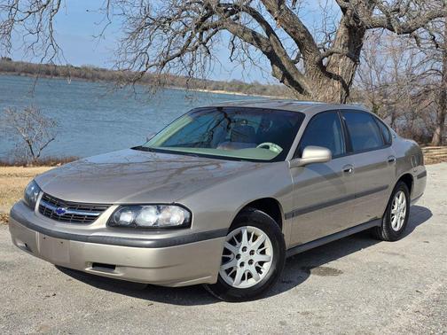 2002 Chevrolet Impala Base