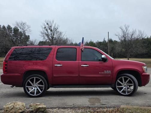 2013 Chevrolet Suburban 1500 LS