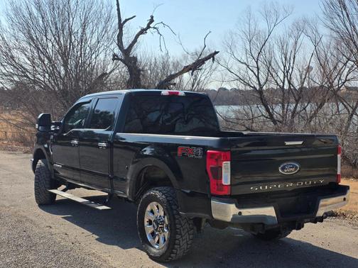 2017 Ford F-250 Lariat