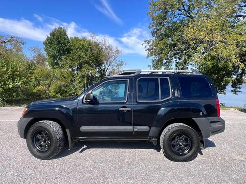 Super Black 2011 Nissan Xterra S