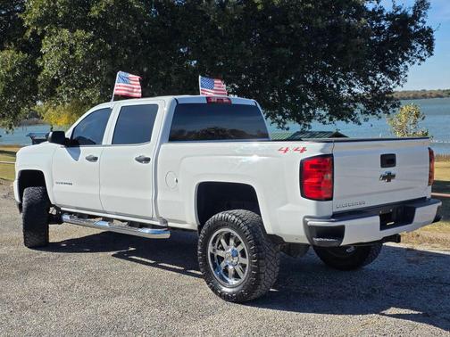 2018 Chevrolet Silverado 1500 Custom