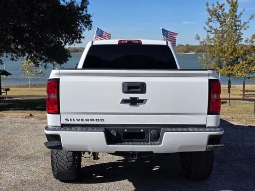 2018 Chevrolet Silverado 1500 Custom