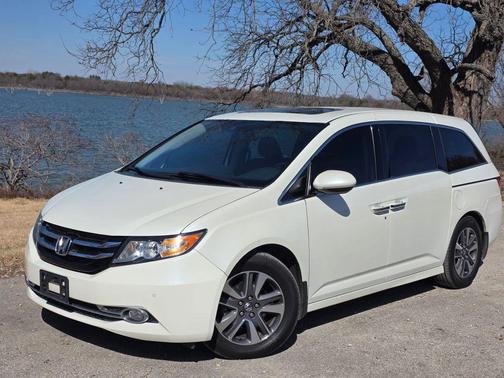 2016 Honda Odyssey Touring Elite