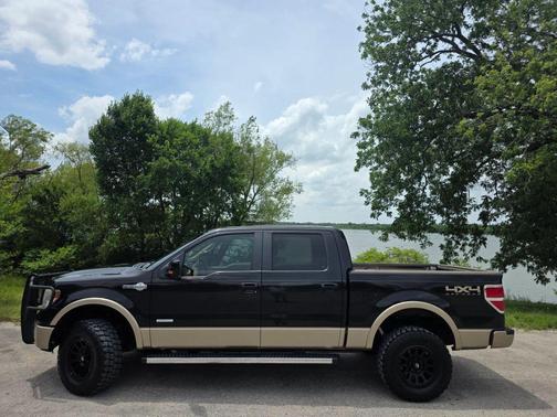 Tuxedo Black Metallic 2014 Ford F-150 King Ranch
