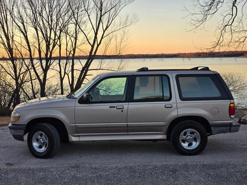 1997 Ford Explorer Sport