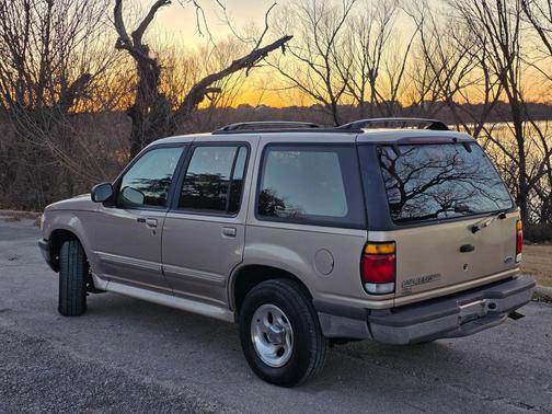 1997 Ford Explorer Sport