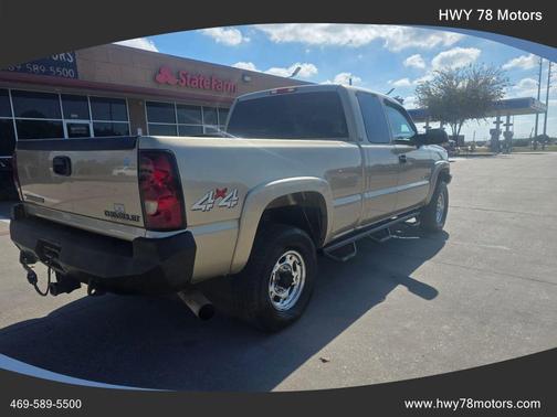 2004 Chevrolet Silverado 2500 LT H/D Extended Cab