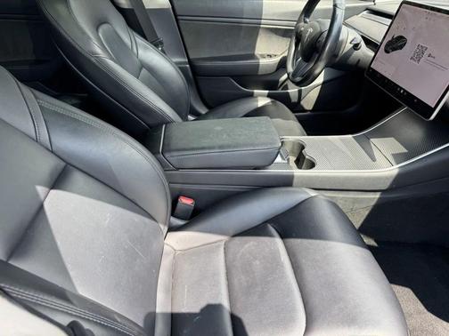 2018 Tesla Model 3 Mid Range