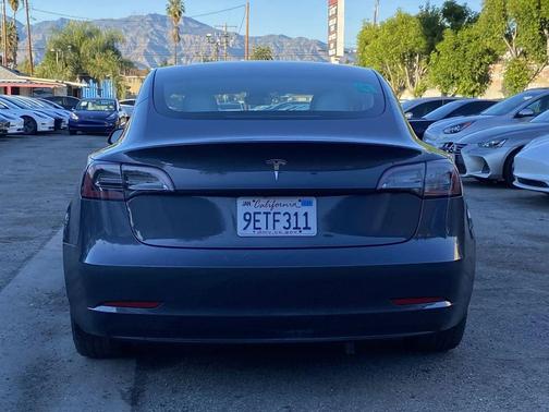 2023 Tesla Model 3 Standard Range