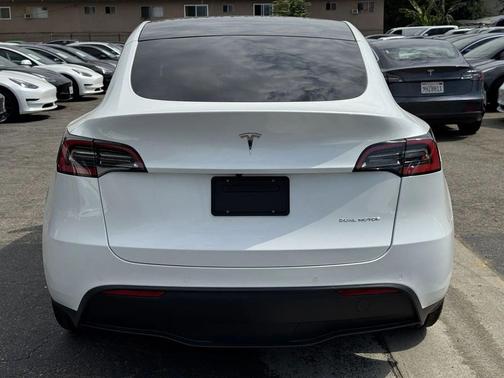 2020 Tesla Model Y Long Range Dual Motor All-Wheel Drive