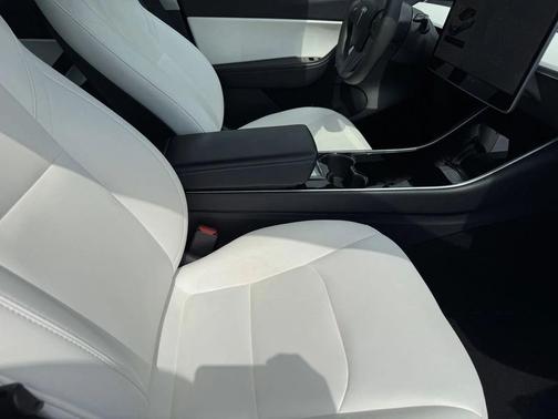 2020 Tesla Model Y Long Range Dual Motor All-Wheel Drive