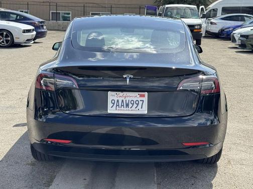 2022 Tesla Model 3 Standard Range