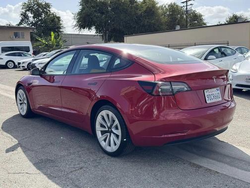 2022 Tesla Model 3 Standard Range