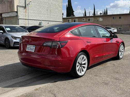 2022 Tesla Model 3 Standard Range