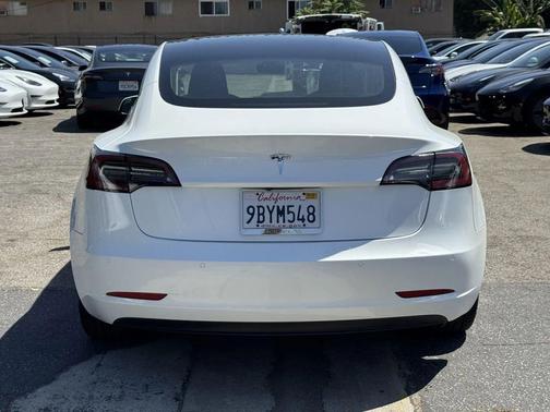 2022 Tesla Model 3 Standard Range
