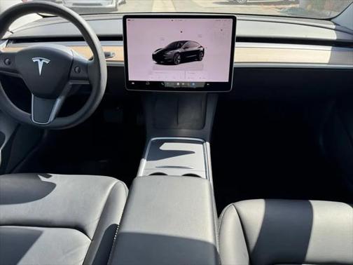 2022 Tesla Model 3 Standard Range