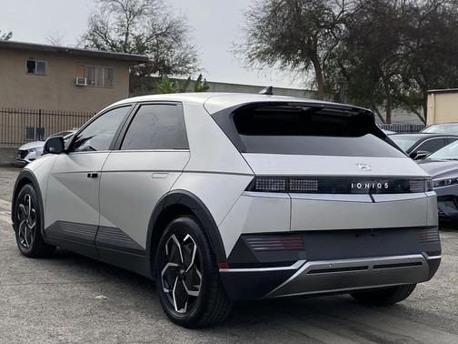 2023 Hyundai IONIQ 5 SEL