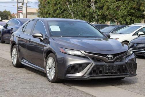 2021 Toyota Camry SE