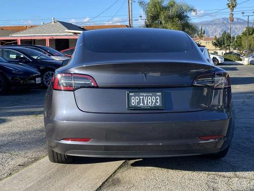 2020 Tesla Model 3 Standard Range Plus