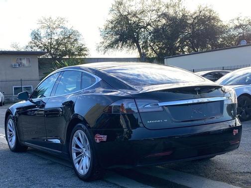 2016 Tesla Model S 75