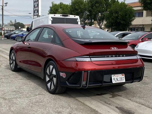 2024 Hyundai IONIQ 6 SE