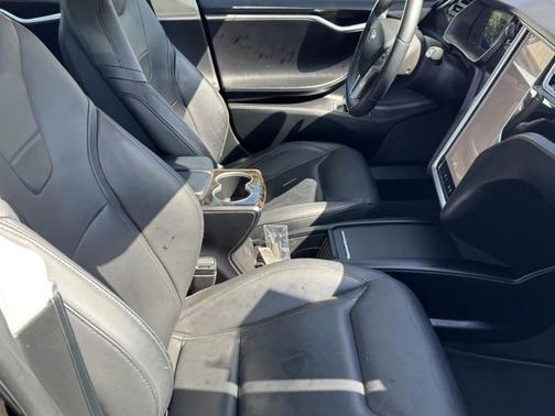 2016 Tesla Model S 75D