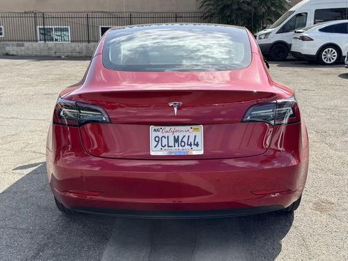 2022 Tesla Model 3 Standard Range