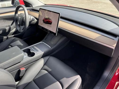 2022 Tesla Model 3 Standard Range