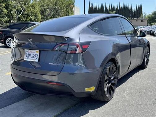 2022 Tesla Model Y Performance Dual Motor All-Wheel Drive