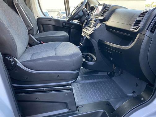 2023 RAM ProMaster 2500 Base