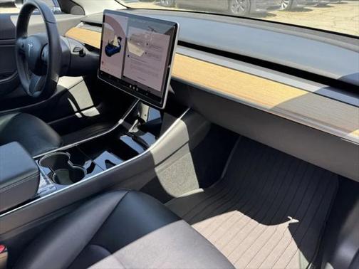 2019 Tesla Model 3 Standard Range