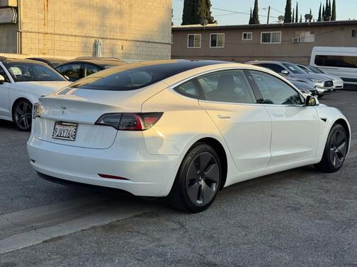2020 Tesla Model 3 Standard Range Plus