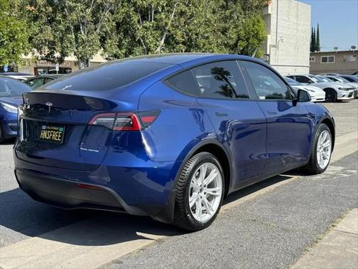 2021 Tesla Model Y Long Range Dual Motor All-Wheel Drive