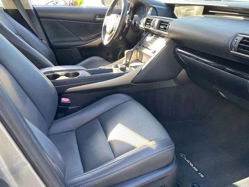 2019 Lexus IS 300 Base