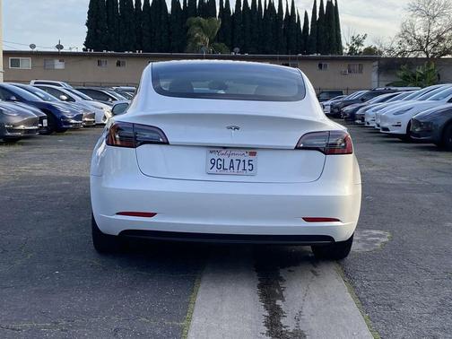 2023 Tesla Model 3 Standard Range