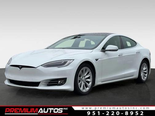 2016 Tesla Model S 90D