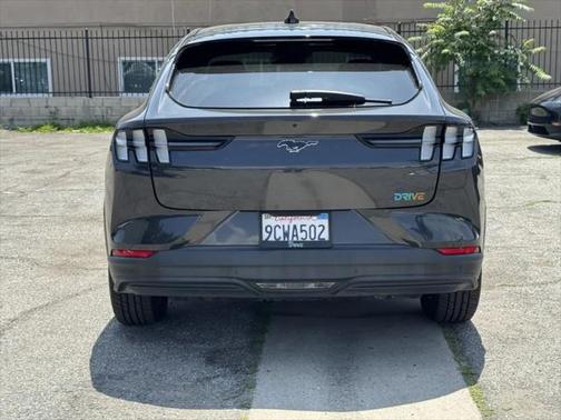 2022 Ford Mustang Mach-E Select