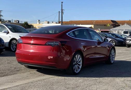 2018 Tesla Model 3 Long Range