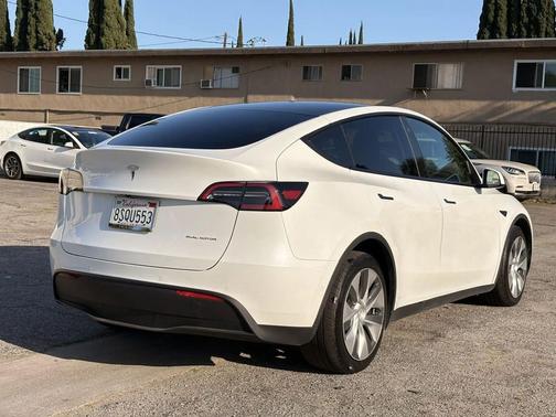 Pearl White Multi-Coat 2020 Tesla Model Y Long Range Dual Motor All-Wheel Drive