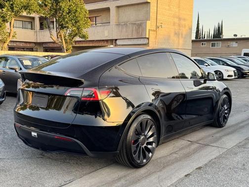 2020 Tesla Model Y Performance Dual Motor All-Wheel Drive