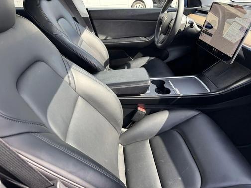 2021 Tesla Model Y Performance Dual Motor All-Wheel Drive