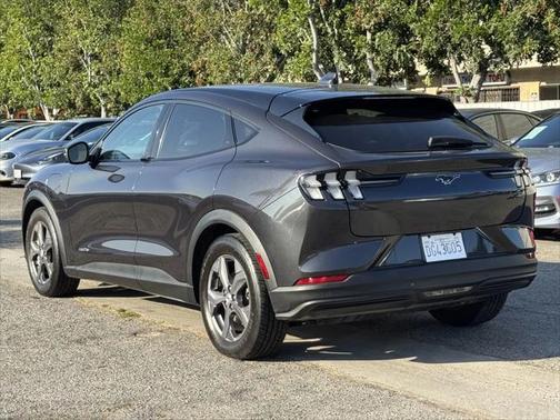 2022 Ford Mustang Mach-E Select