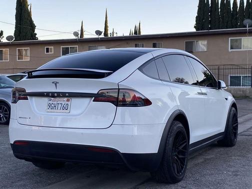 2016 Tesla Model X 75D *7 SEATER