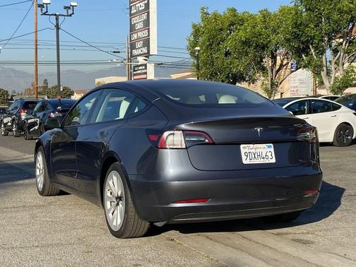 2023 Tesla Model 3 Standard Range