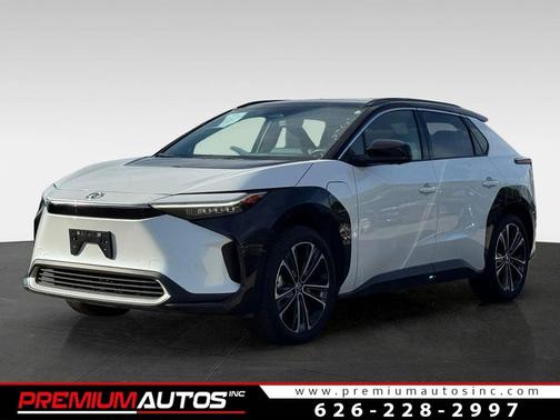 2023 Toyota bZ4X Limited