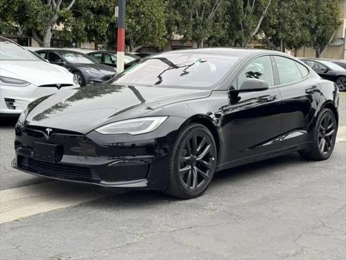 2022 Tesla Model S Base