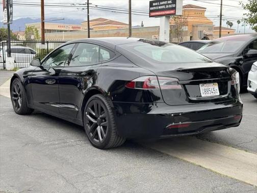 2022 Tesla Model S Base